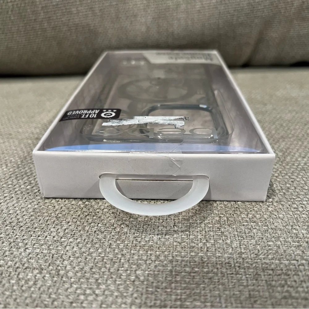 NIB bebe Butterfly Design Clear/Silver iPhone 15 Pro Max MagSafe Compatible Case
